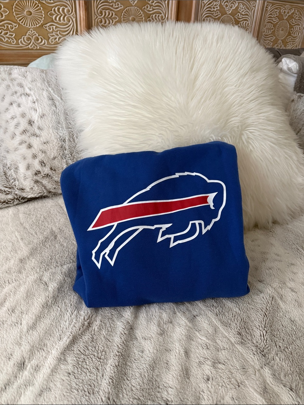 Kids Blue Buffalo Bills Hoodie size 12-14